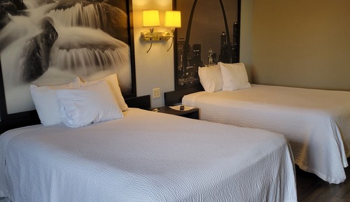 Chambre Standard, 2 grands lits