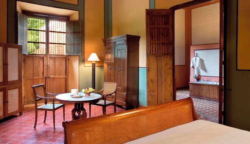 Chambre Deluxe, 1 très grand lit