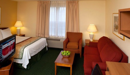 Studio, 1 grand lit et 1 canapé-lit (Mobility/Hearing Accessible, Tub)