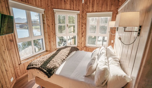 Chambre, vue lac (Atelier)