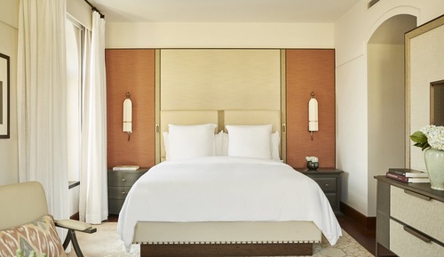 Chambre « Premier », 1 très grand lit, non-fumeurs