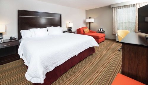 Chambre, 1 très grand lit, non-fumeurs