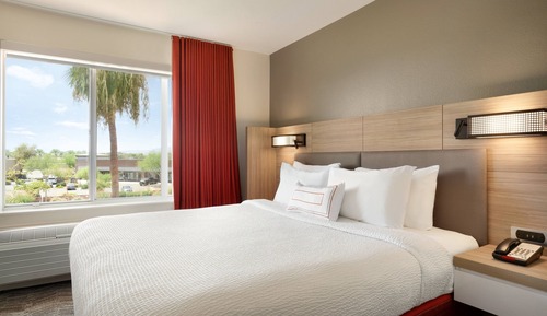 Suite, 1 très grand lit (Mobility/Hearing Access, Roll-In Shwr)