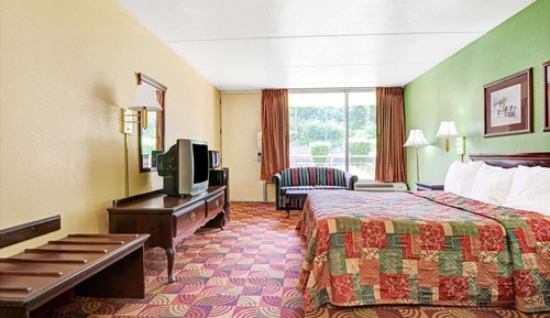 Chambre, 1 grand lit, fumeurs