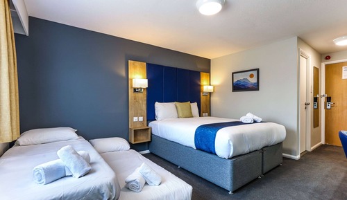 Chambre Familiale, plusieurs lits, non-fumeurs