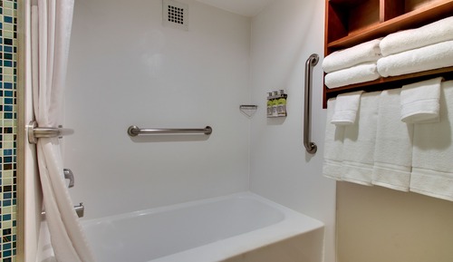 Chambre Standard, 1 très grand lit (Communications Accessible)