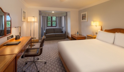 Chambre Familiale, 1 grand lit et 1 canapé-lit