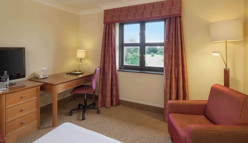 Chambre, 1 grand lit, balcon