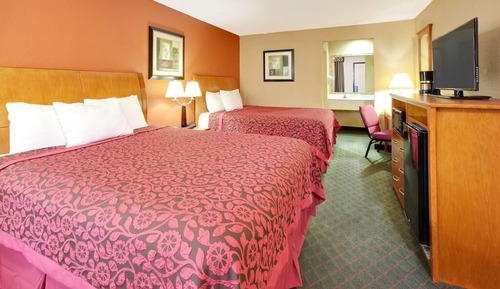 Chambre Standard, 2 grands lits