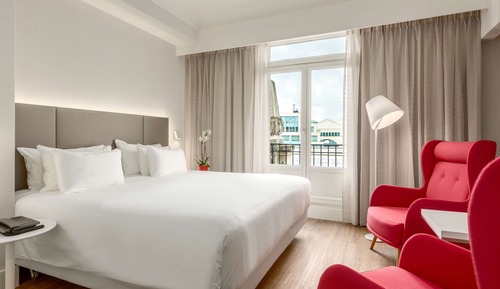 Chambre Familiale (2 Adults + 2 Children)