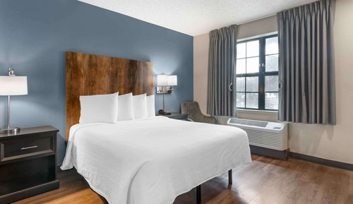 Studio, 1 grand lit, accessible aux personnes à mobilité réduite, non-fumeurs