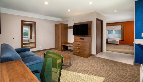 Chambre Standard, 2 grands lits (Communications)