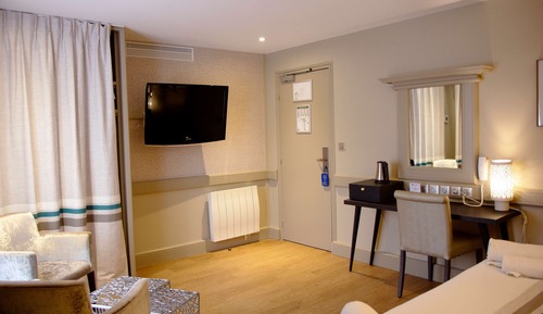 Chambre Exécutive, 1 très grand lit, non-fumeurs
