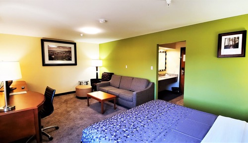 Suite, 1 très grand lit et 1 canapé-lit, non-fumeurs