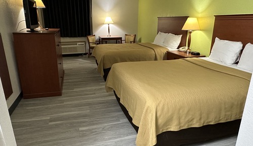 Chambre, plusieurs lits, non-fumeurs
