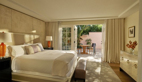 Chambre Exécutive, patio