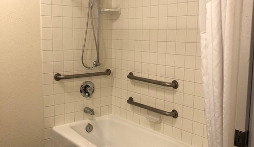 Chambre Standard, 1 très grand lit (Mobility, Accessible Tub)