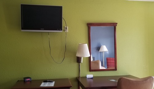 Chambre Standard, 1 très grand lit, fumeurs