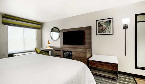 Chambre, 1 très grand lit, non-fumeurs