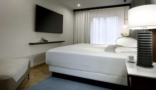 Chambre Deluxe, 1 très grand lit, terrasse