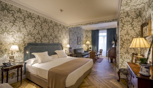 Family two bedroom Suite