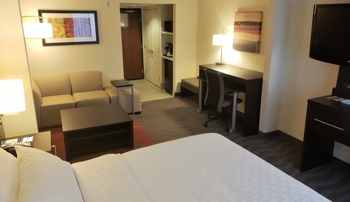 Chambre Standard, 1 très grand lit, douche accessible en fauteuil roulant (Communications)