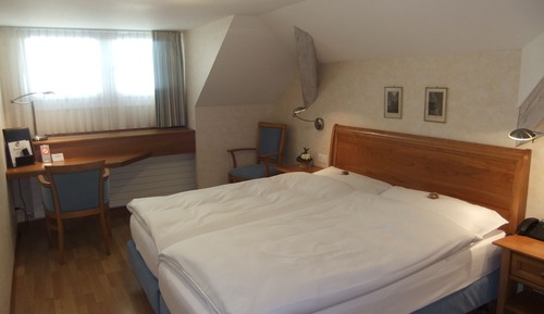 Chambre Triple Deluxe, salle de bains privée