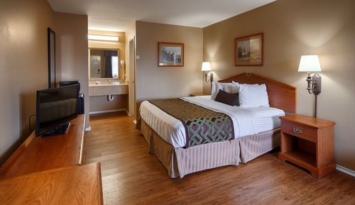 Chambre, 1 très grand lit, non-fumeurs