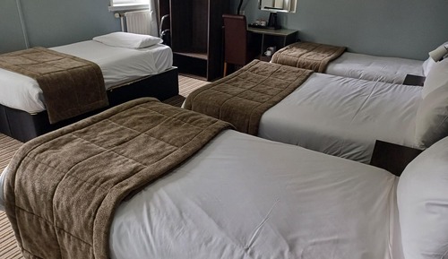 Suite, salle de bains attenante (5 Persons)
