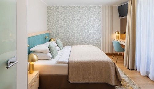 Junior Studio Suite, 1 Bedroom jacuzzi& infrasauna