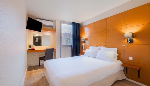 Chambre avec lits jumeaux