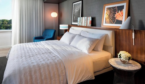 Chambre Premium, 1 très grand lit (Hearing Accessible)
