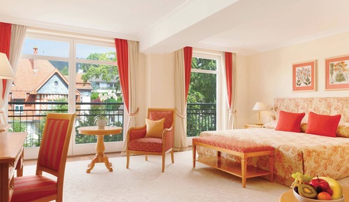 Chambre Double Classique, 1 très grand lit, non-fumeurs