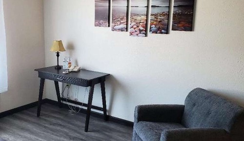 Suite, 1 très grand lit et 1 canapé-lit, non-fumeurs (Pet Friendly)
