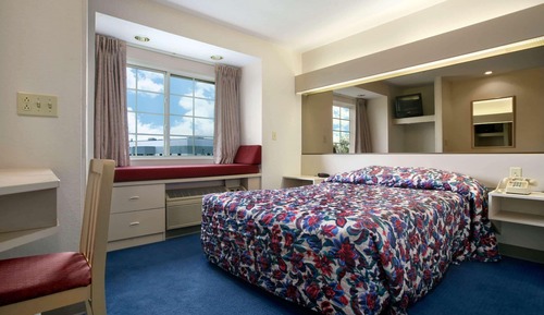 Chambre, 1 grand lit, non-fumeurs