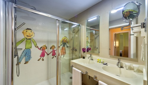Suite Familiale (2 adults + 1 child)