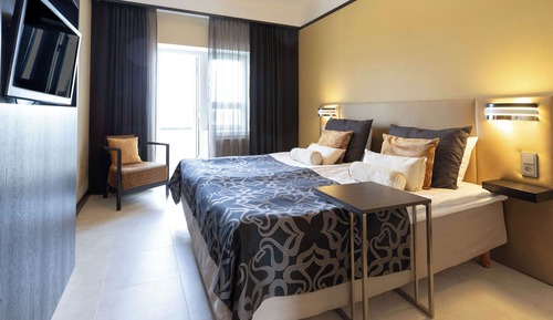 Chambre Supérieure, 1 très grand lit et 1 canapé-lit (Plus)