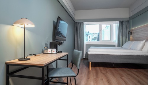 Chambre Familiale (Budget)