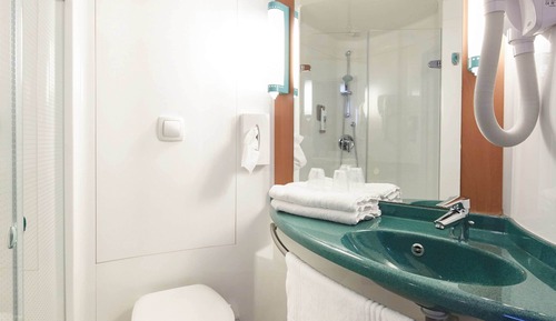 Chambre Standard, 2 lits une place
