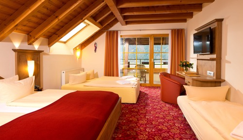 Chambre Supérieure, chambres communicantes, vue vallée