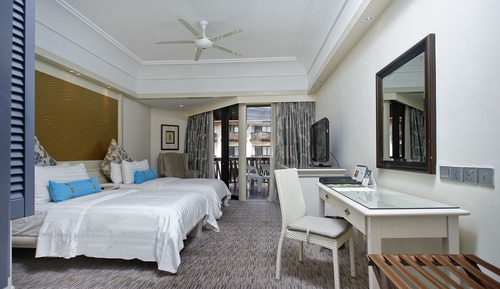 Chambre Deluxe, 1 très grand lit, vue mer