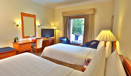 Fern Club Room