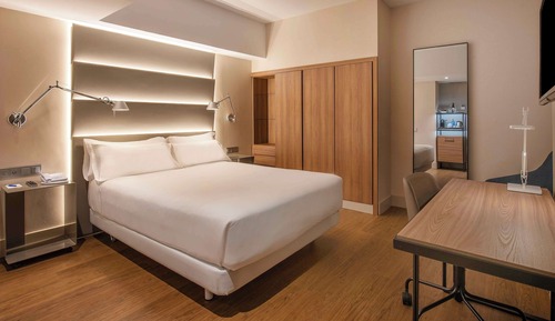Chambre Quadruple Familiale (2 adults + 2 children)