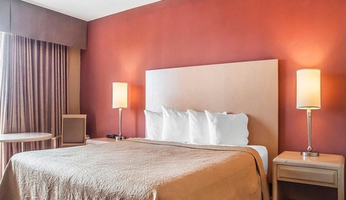 Standard King Room, River View, 1 King Bed
