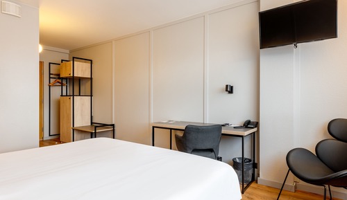 Chambre Standard Double ou avec lits jumeaux