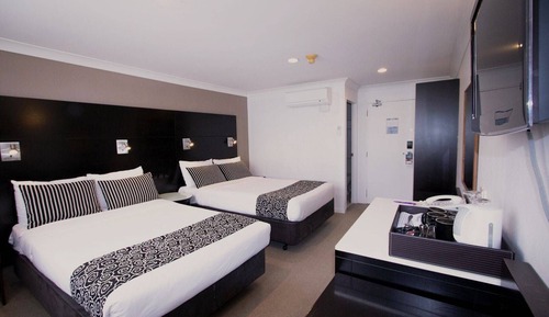 Chambre Supérieure, 2 lits doubles