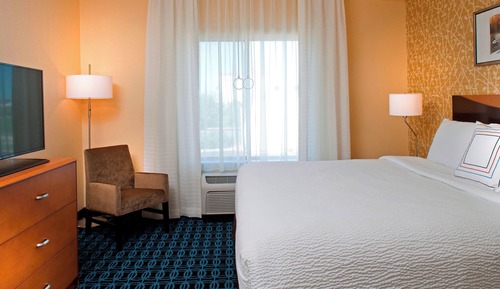 Chambre, 1 très grand lit et 1 canapé-lit, non-fumeurs