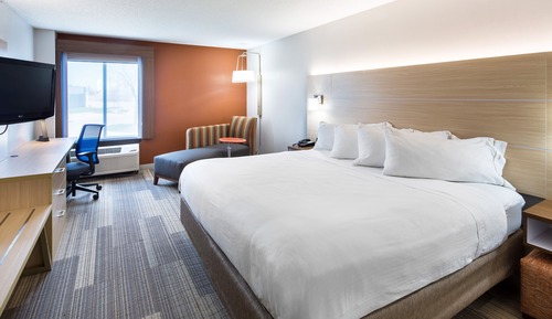 Chambre Standard, 1 très grand lit (Communications, Roll In Shower)