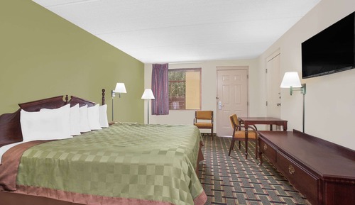 Chambre, 1 très grand lit, accessible aux personnes à mobilité réduite
