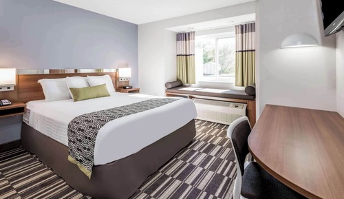 Chambre, 1 grand lit, non-fumeurs